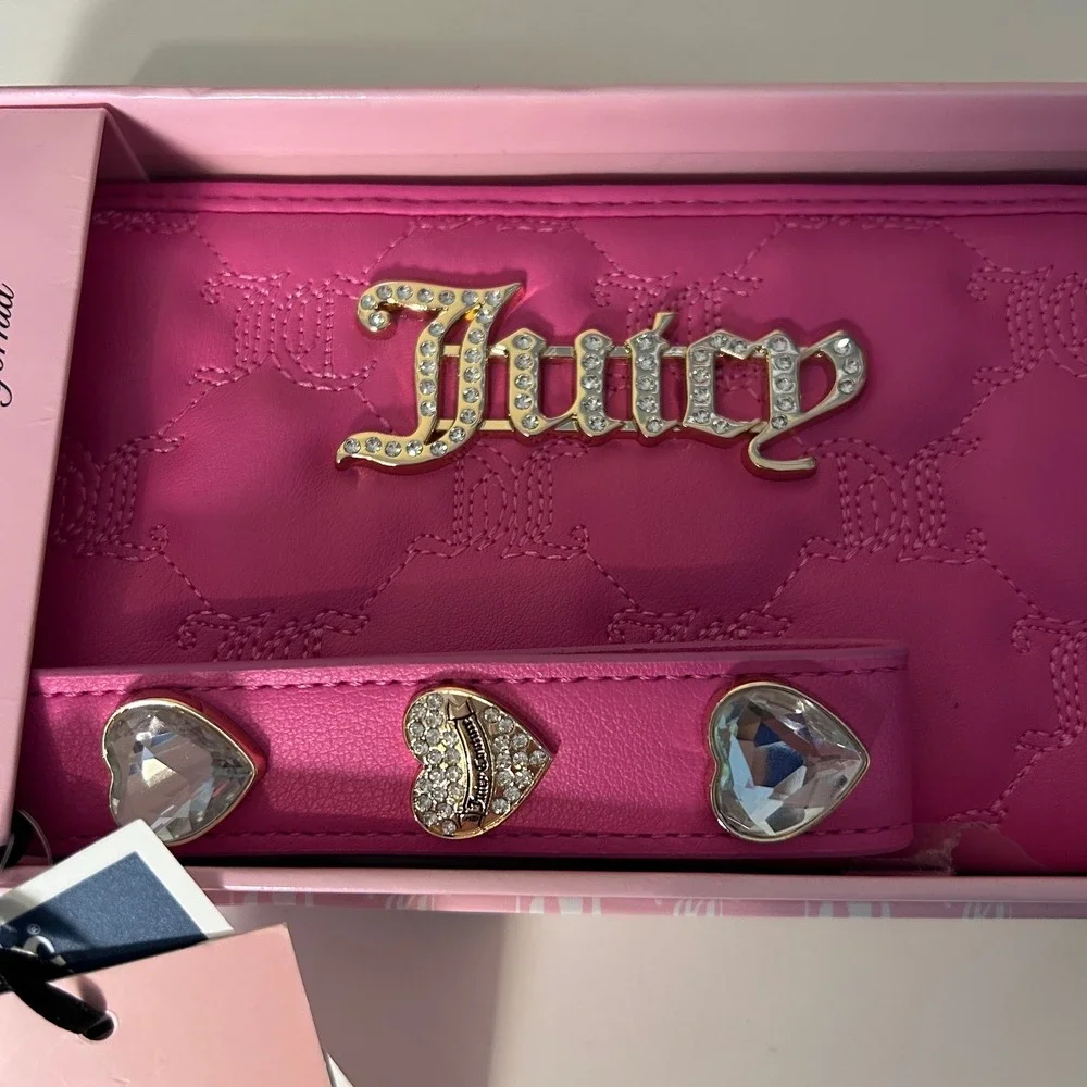 Juicy Couture Pink Quilted Zip Around Wallet Clutch Rhinestone‎ Heart Detail